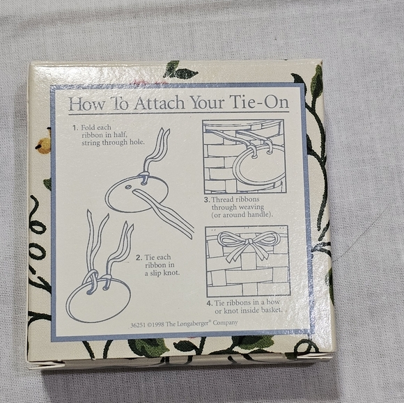 Longaberger Basket Tie-On - Mother's Day 1999 - Picture 2 of 8
